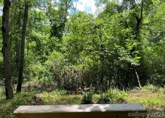 Property at 9999 Davis Cove Rd, Leicester, NC 28748