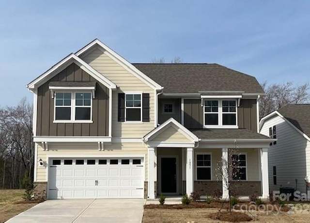Property at 1051 Bull Dog Ln, Wingate, NC 28174, 4 beds, 2.5 baths