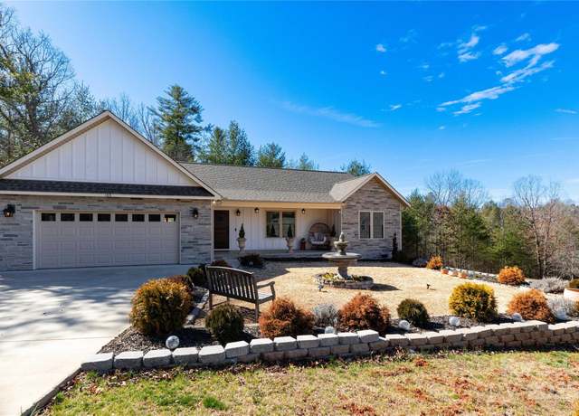 Property at 188 Hill Top Acres Dr, Mars Hill, NC 28754, 3 beds, 2 baths