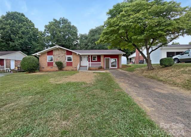 Property at 1819 Danbury St, Gastonia, NC 28052, 3 beds, 1.5 baths