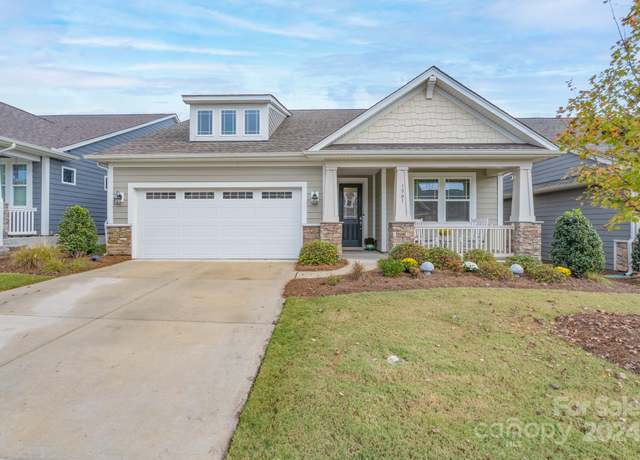 Property at 1501 Liberty Row Dr, Fort Mill, SC 29708, 3 beds, 3.5 baths