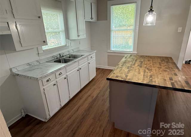 Property at 105 Dix St, Gastonia, NC 28052, 2 beds, 1 bath