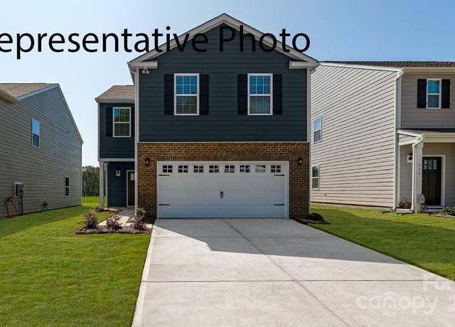 Property at 1365 37th Avenue Ln NE, Hickory, NC 28601, 4 beds, 2.5 baths