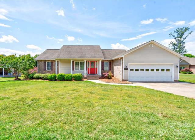 Property at 110 Carol Lyn Dr, Kings Mountain, NC 28086, 3 beds, 2 baths