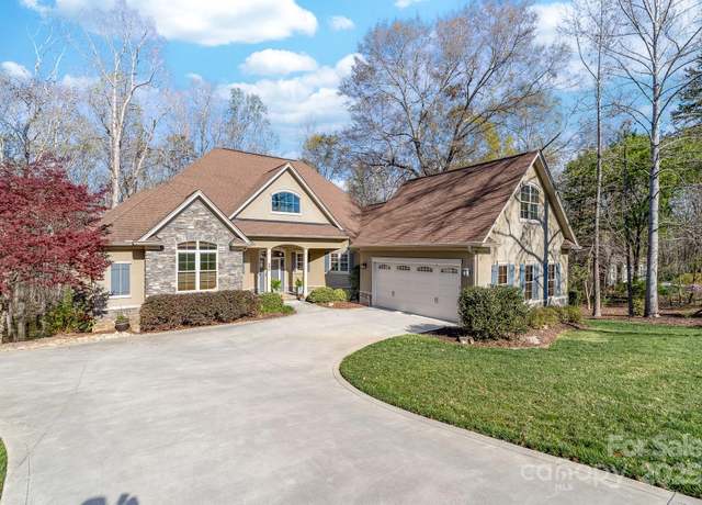 Property at 404 Yorkfield Dr, Shelby, NC 28150, 4 beds, 3.5 baths