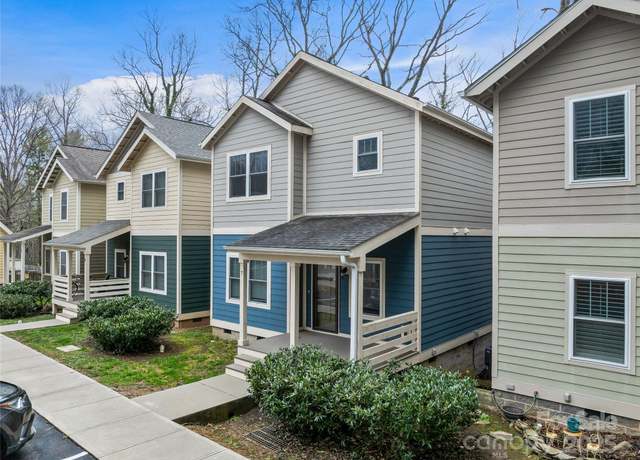 Property at 129 Aurora Dr #7, Asheville, NC 28805, 3 beds, 2.5 baths