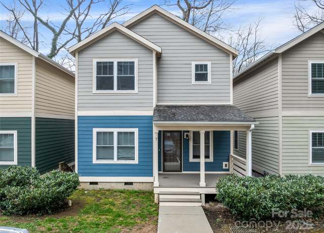 Property at 129 Aurora Dr #7, Asheville, NC 28805, 3 beds, 2.5 baths