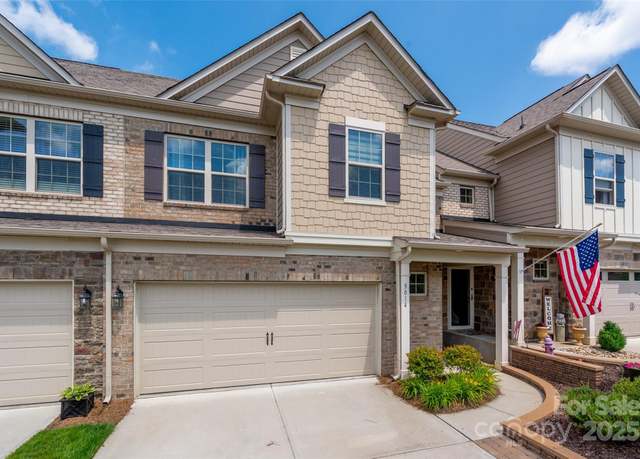 Property at 5014 Forest Hills Pl, Fort Mill, SC 29707, 3 beds, 2.5 baths