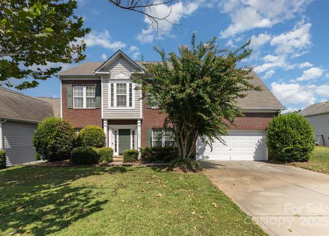 Property at 11849 Guildhall Ln, Charlotte, NC 28213, 4 beds, 2.5 baths