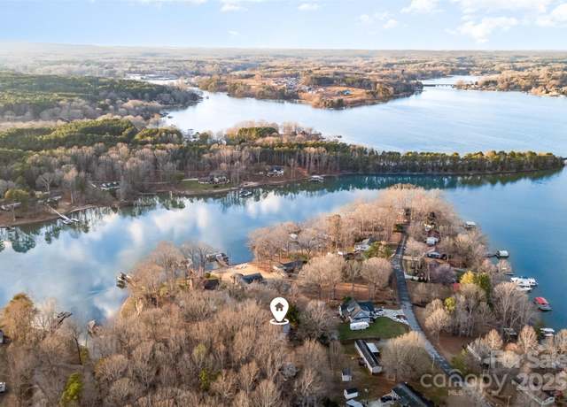 Property at 4944 Vagabond Ln, Sherrills Ford, NC 28673