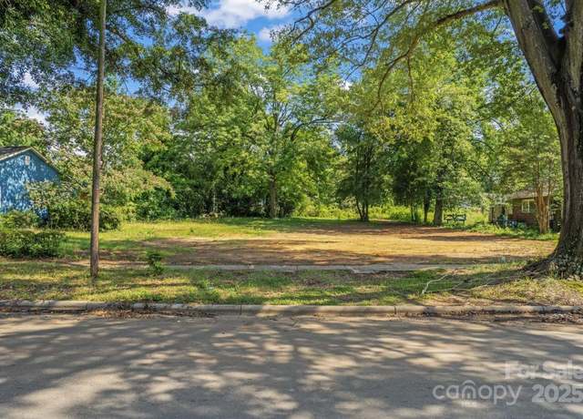 Property at 2413 Booker Ave, Charlotte, NC 28216