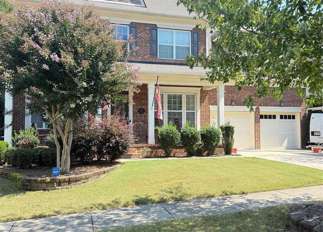 Property at 374 Windell Dr, Fort Mill, SC 29708, 6 beds, 4.5 baths