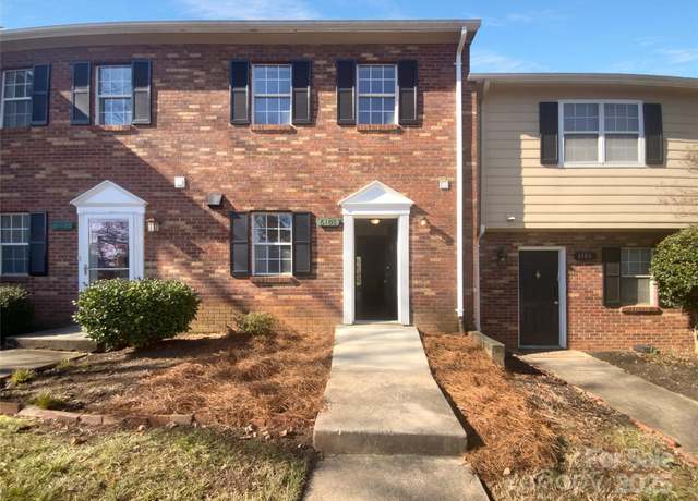 Property at 6108 Heath Ridge Ct, Charlotte, NC 28210, 2 beds, 1.5 baths