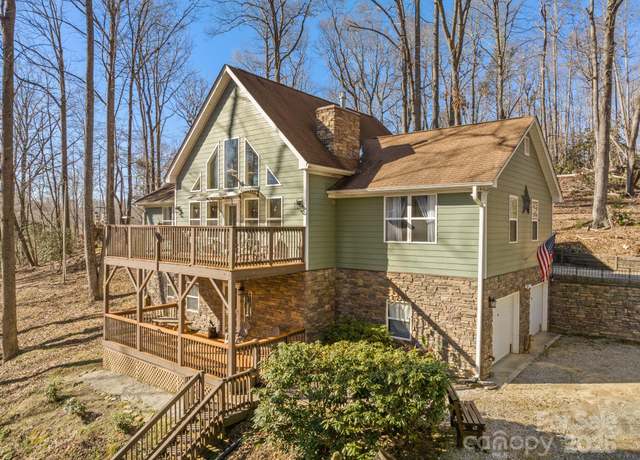 Property at 2959/2961 Bearwallow Mountain Rd, Hendersonville, NC 28792, 5 beds, 4 baths