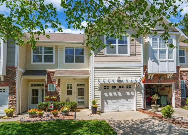 Property at 749 Petersburg Dr, Fort Mill, SC 29708, 3 beds, 2.5 baths