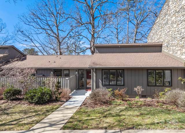 Property at 214 Crowfields Dr, Asheville, NC 28803, 3 beds, 2 baths