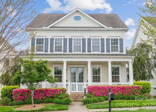 Property at 2311 Lochview St, Pineville, NC 28134, 4 beds, 3 baths