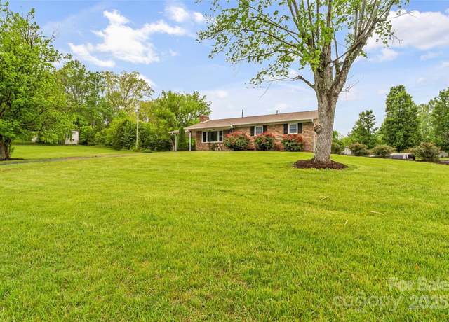 Property at 2333 Harmony Grove Rd, Nebo, NC 28761, 3 beds, 2 baths