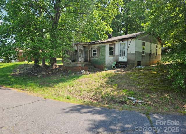 Property at 123 Dewberry Hl, Forest City, NC 28043, 2 beds, 1 bath