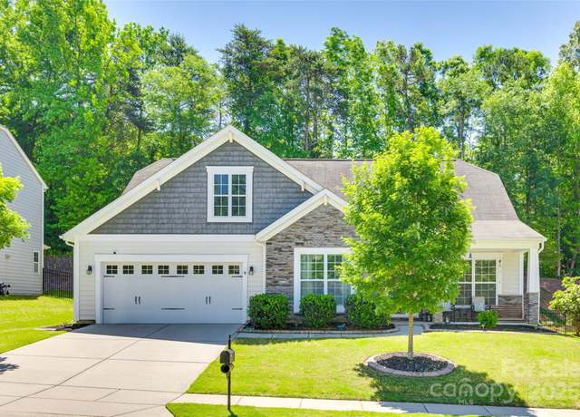 Property at 14727 Brannock Hills Dr, Charlotte, NC 28278, 3 beds, 3 baths