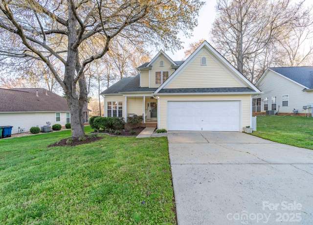 Property at 3229 Leicester Dr, Matthews, NC 28104, 3 beds, 2.5 baths