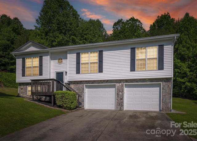 Property at 905 Severt Cir, Lenoir, NC 28645, 3 beds, 2 baths