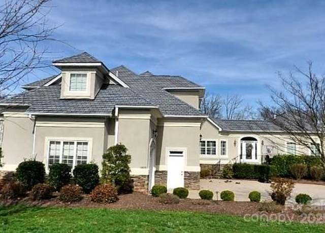 Property at 1805 Mt Isle Harbor Dr #51, Charlotte, NC 28214, 7 beds, 4.5 baths