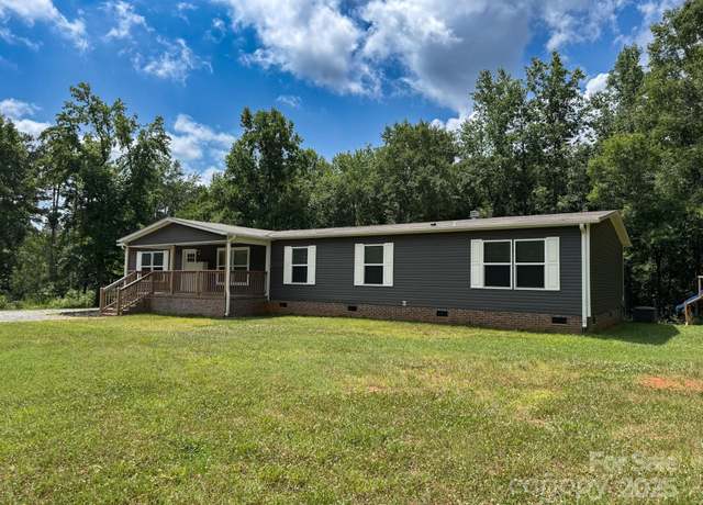 Property at 1856 Kemp Cir, Shelby, NC 28152, 4 beds, 2.5 baths