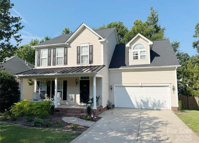Property at 326 Chorus Rd, Fort Mill, SC 29715, 3 beds, 2.5 baths