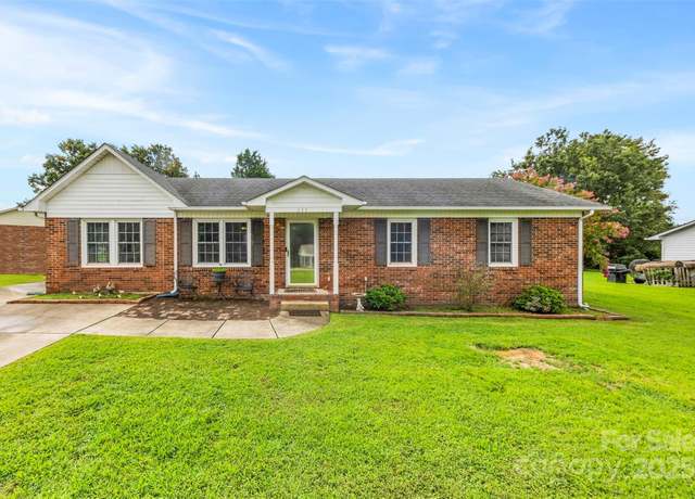 Property at 111 Hicks Rd #9, Grover, NC 28073, 3 beds, 1.5 baths