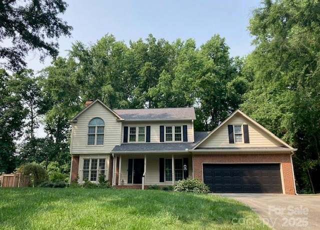 Property at 2222 Raven Dr, Rock Hill, SC 29732, 3 beds, 2.5 baths