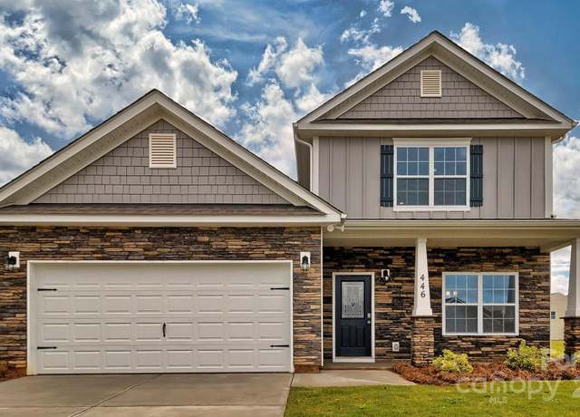 Property at 3686 Charles St NW, Conover, NC 28613, 4 beds, 3.5 baths