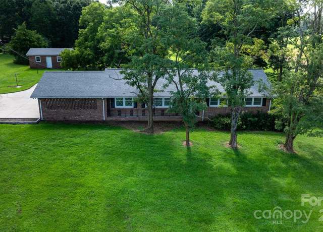 Property at 20402 Norton Rd, Albemarle, NC 28001, 3 beds, 2 baths
