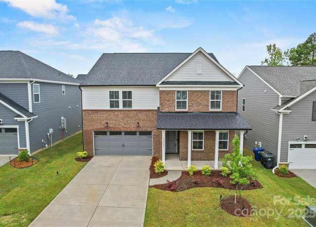 Property at 14113 New Crest Ln #153, Huntersville, NC 28078, 5 beds, 4.5 baths