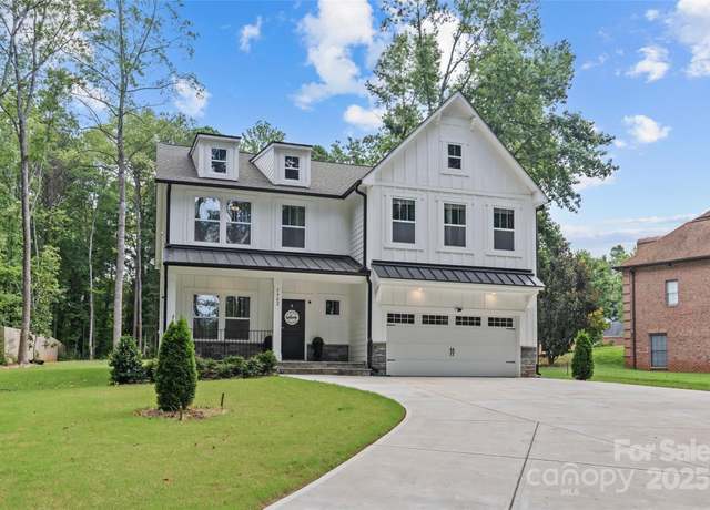 Property at 5902 Beatties Ford Rd, Charlotte, NC 28216, 5 beds, 3 baths