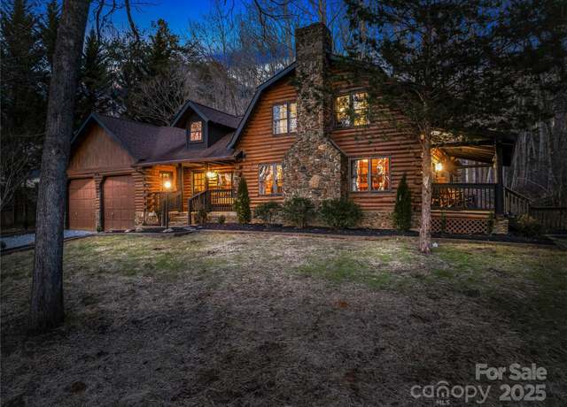 Property at 16 Decker Dr, Asheville, NC 28803, 4 beds, 2.5 baths