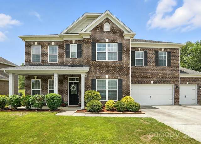 Property at 11354 Cedarvale Farm Pkwy, Midland, NC 28107, 5 beds, 3 baths