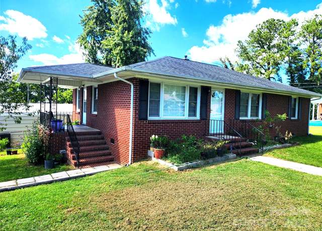 Property at 117 Bolding St, Gastonia, NC 28052, 3 beds, 1 bath