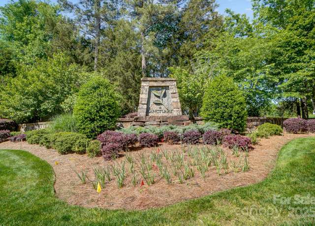 Property at 10629 Island Point Rd, Charlotte, NC 28278