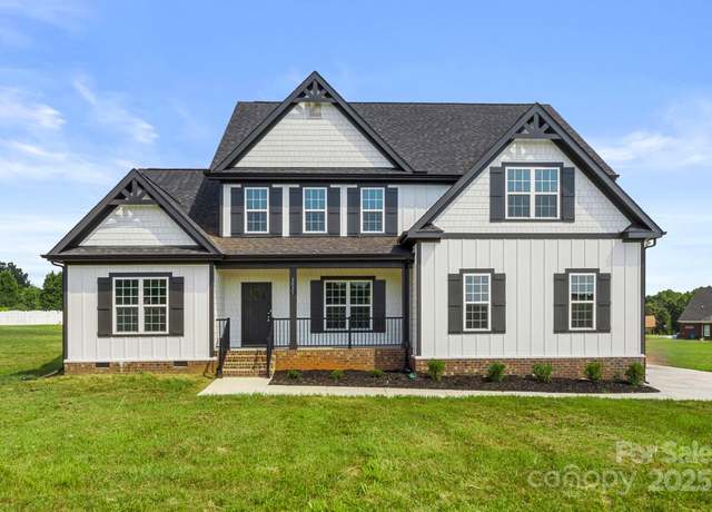 Property at 2025 Parks Rd, Salisbury, NC 28147, 5 beds, 3.5 baths