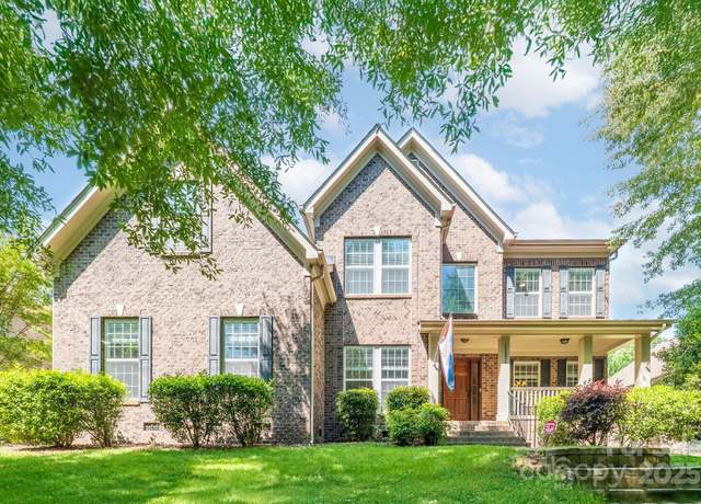 Property at 11224 Warfield Ave, Huntersville, NC 28078, 4 beds, 3.5 baths