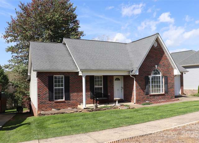 Property at 118 Hill St, Granite Falls, NC 28630, 3 beds, 2 baths