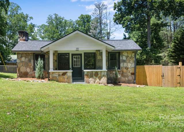 Property at 351 Dove Haven Ln, Hendersonville, NC 28791, 1 bed, 1 bath