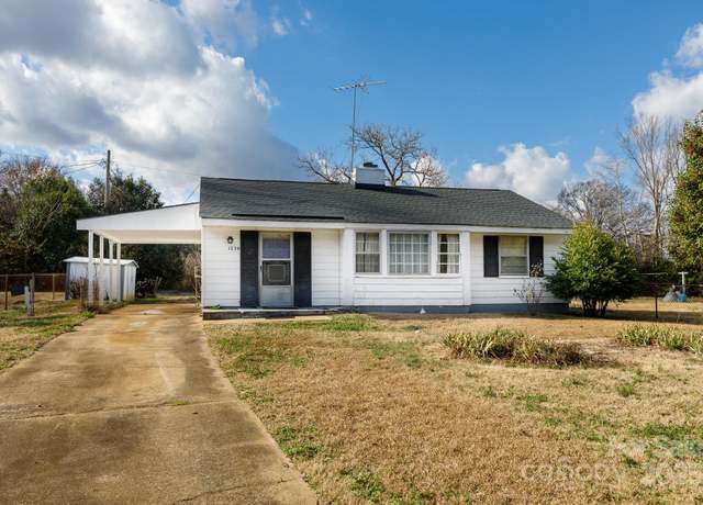 Property at 1239 Bose Ave, Rock Hill, SC 29732, 3 beds, 1 bath