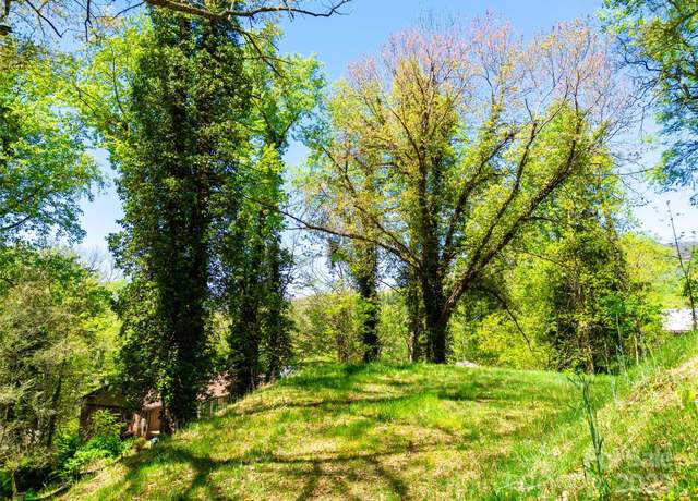 Property at 165 Maple St, Sylva, NC 28779