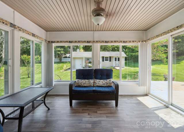 Property at 374 Queens Dr SW, Concord, NC 28025, 4 beds, 2.5 baths