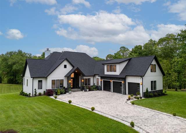 Property at 38 Thistle Ln, Fletcher, NC 28732, 3 beds, 3.5 baths