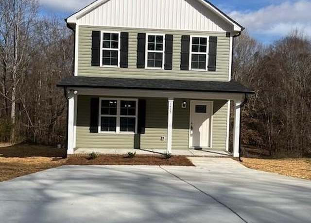 Property at 1425 Wildwood Dr, Kannapolis, NC 28081, 3 beds, 2.5 baths