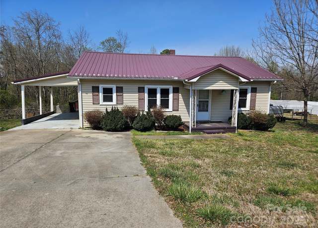Property at 1028 Greer St, Granite Falls, NC 28630, 2 beds, 3 baths