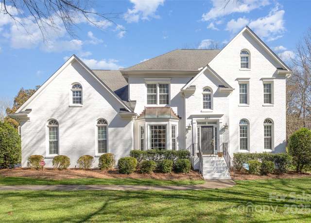 Property at 4317 Sequoia Red Ln, Charlotte, NC 28226, 4 beds, 2.5 baths